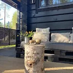 וילה Log-house At Resort. פיהטונטורי