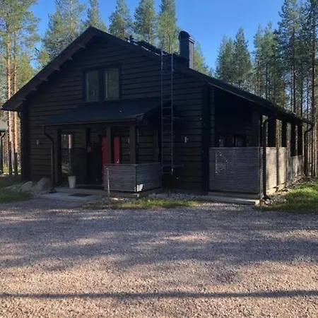 Log-house At Resort. וילה *