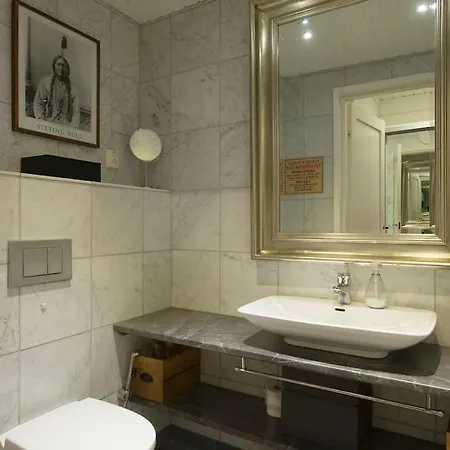 Log-house At Resort. * פיהטונטורי